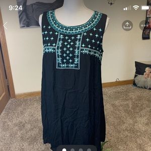 🛍3/&15 Luxology black dress with turquoise & white embroidery